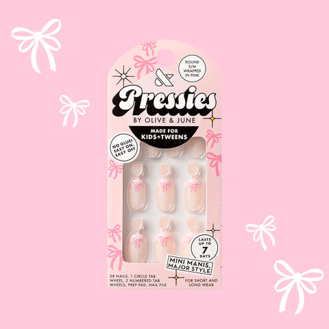 Wrapped in Pink - Pressies | Short Medium | Round
