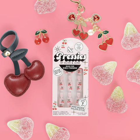 Cherry Whirl - Pressies | Short Medium | Round